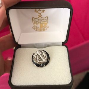 Gamma Phi Beta Pin